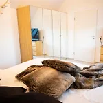 Modern Luxury Duplex In Duesseldorf-benrath Апартаменты *