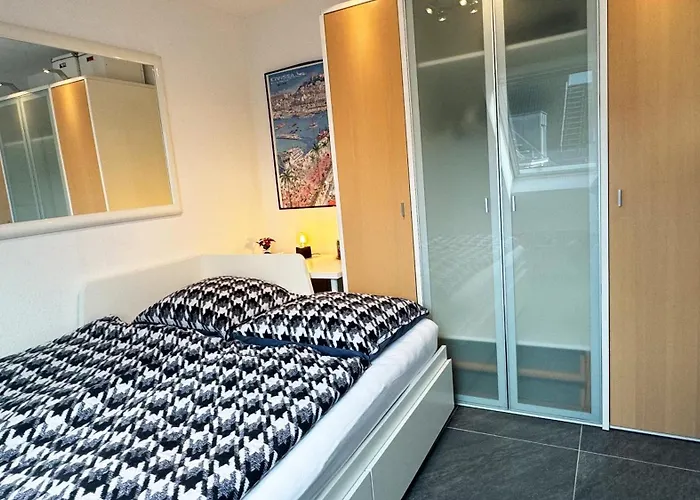 Modern Luxury Duplex In Duesseldorf-benrath * 杜塞尔多夫