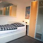 Apartament Modern Luxury Duplex In Duesseldorf-benrath Düsseldorf