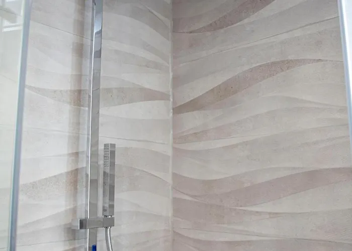 Modern Luxury Duplex In Duesseldorf-benrath 아파트 뒤셀도르프