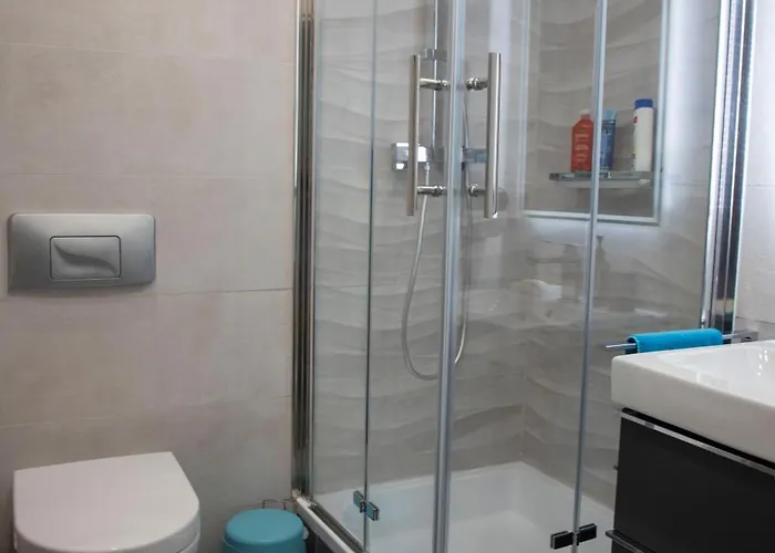 Modern Luxury Duplex In Duesseldorf-benrath