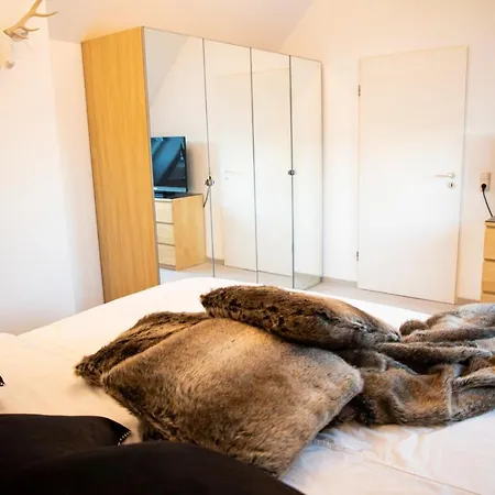 Modern Luxury Duplex In Duesseldorf-benrath Daire *