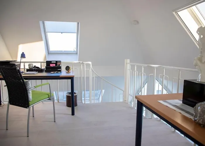 Apartament Modern Luxury Duplex In Duesseldorf-benrath