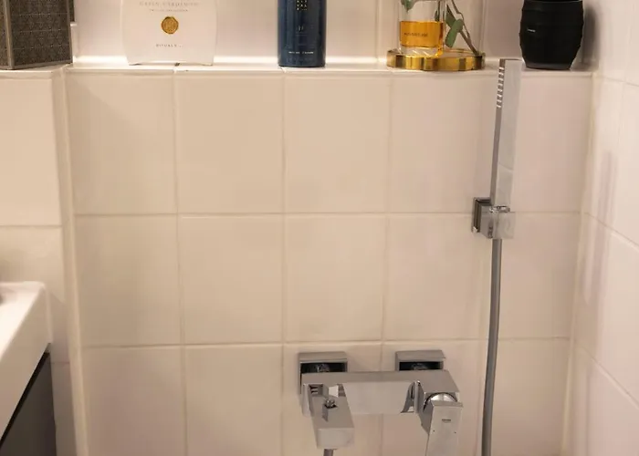 Modern Luxury Duplex In Düsseldorf-benrath *